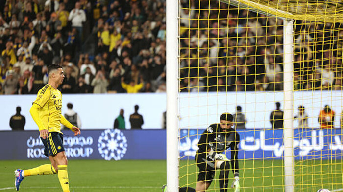ВИДЕО. Роналду с пенальти забил 958-й гол. Но его Аль-Наср уступает
