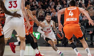 Евролига: Реал с Лэнем обыграл Маккаби, сенсация в Дубае, неудача Валенсии