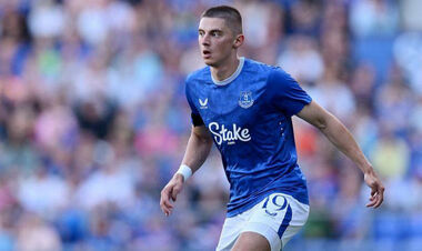 Миколенка несподівано вирішив купити один із найбільших клубів світу