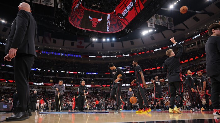 НБА: Чикаго и Майами не сыграли, Юта без Михайлюка обыграла Даллас