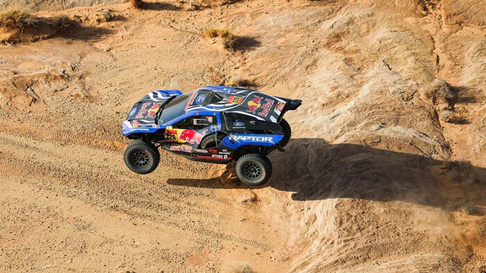 5-й етап Дакару. Форд розгромив усіх, але не зумів повернутись у лідери