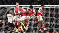 Шесть очков отрыва для канониров. Турнирная таблица АПЛ после 21-го тура