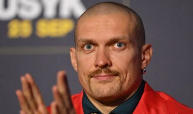 Боксер, який перемагав Усика, виступив з критикою щодо Олександра