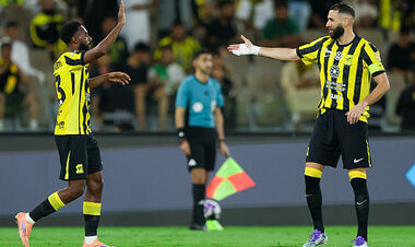 ВИДЕО. Как Бензема в Саудовской Аравии сделал хет-трик за один тайм