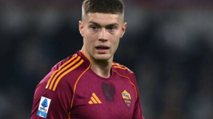 Антоніо Конте прагне підписати зірку збірної України