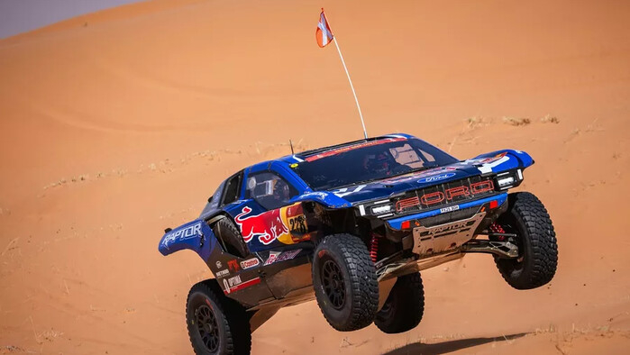 6-й етап Дакару. Перша перемога легенди та зміна лідера перед паузою