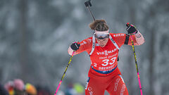 ФОТО. Биатлонистка разломала винтовку перед гонкой Кубка мира