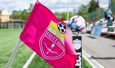 Аутсайдер УПЛ после отпуска начнет заниматься в зале для мини-футбола