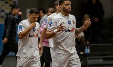 ОФИЦИАЛЬНО. Украинский топ-клуб отпустил лидера за границу