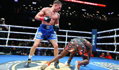 Сміт зніс Матіаса. Субріель ускочив із допінгом, а опісля полетів у нокаут