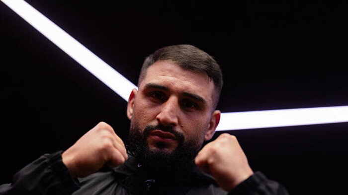 Швидкий нокаут. Претендент на Усика Кабаєл зупинив поляка в Німеччині