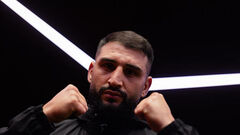 Быстрый нокаут. Претендент на Усика Кабайел остановил поляка в Германии