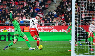 Вытащили Жирону за уши. 5 последних голов команды забили Ванат и Цыганков