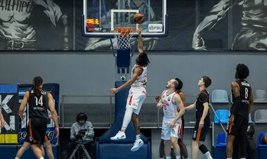 Суперлига: первая победа Старого Луцка, Соколы разгромили Киев-Баскет