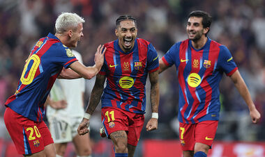 ВИДЕО. Как Рафинья оформил дубль Реалу и сделал счет 3:2 в пользу Барселоны