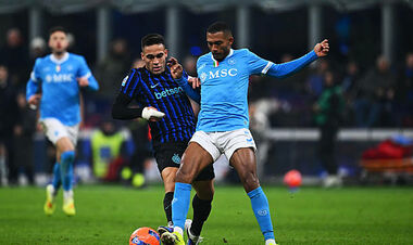 Битва гигантов Серии А. Наполи и Интер в горячем матче забили четыре гола