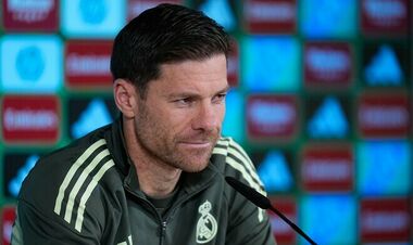 Алонсо объяснил причину замены Винисиуса в финале Суперкубка