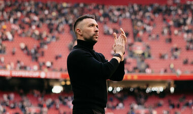 Конец слухам об АПЛ: тренер-сенсация остается в Порту