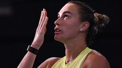 ВИДЕО. Реакция Соболенко на решение Костюк не жать руку после финала