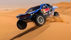 Возвращение Дакара. Седьмой этап завершился драмой лидера