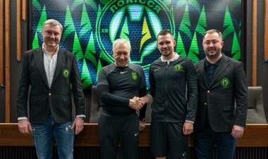 ОФІЦІЙНО. Полісся досягло угоди з футболістом збірної України