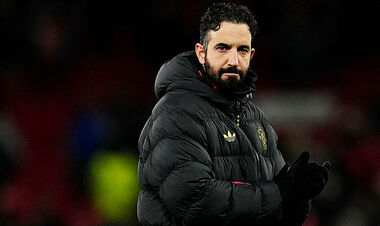 Быть уволенным из МЮ и заработать. Суммы компенсации тренерам впечатляют