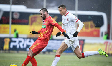 Останется в Первой лиге. Нападающий Ингульца не перейдет в Полтаву