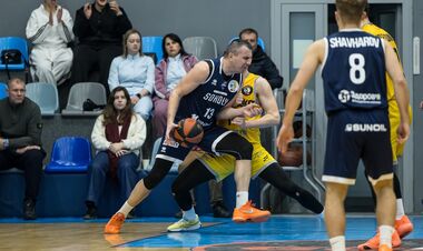 ФОТО. Визначено символічну п'ятірку та MVP дев'ятого туру Суперліги