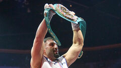 Кабаел нокаутировал Кныбу, хотя недовольных осталось много