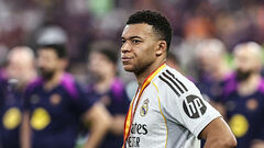 Источник: Мбаппе приказал игрокам Реала не устраивать коридор для Барсы