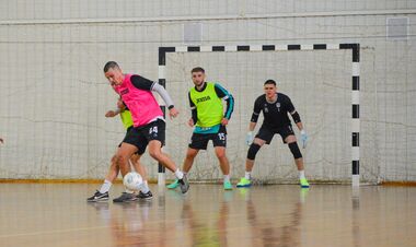 За кордон не поїдуть. СК Полтава розпочав навчально-тренувальний збір