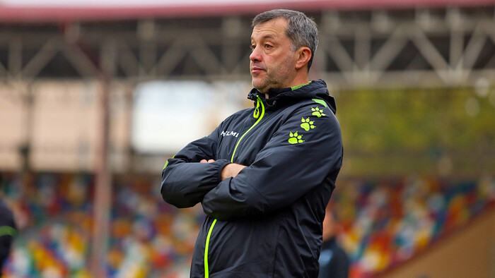 Именитый тренер без работы – главный кандидат на пост наставника ФК Пробоя