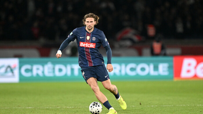 Забарний відреагував на сенсаційну поразку ПСЖ від ФК Париж у Кубку Франції