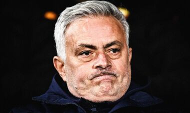 Моуриньо выступил с неожиданным заявлением о Судакове и вспомнил о войне