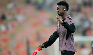 Совпадение или позиция? Почему Винисиус молчит после увольнения Алонсо