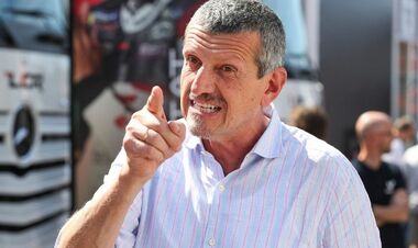 Экс-босс команды Ф1: «Не могу согласиться. В течение сезона списал его»