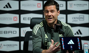 Названо три клуби, які зацікавлені в призначенні Алонсо