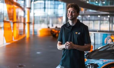 ОФІЦІЙНО. Макларен повертається у Ле-Ман. Підписали першого пілота