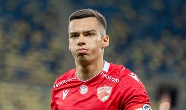 Металлист 1925 предложил четыре млн евро за экс-игрока лондонского Арсенала