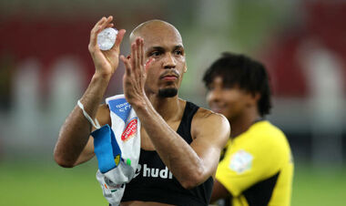 Екс-зірка Ліверпуля втікав від арбітра, щоб не отримати червону картку