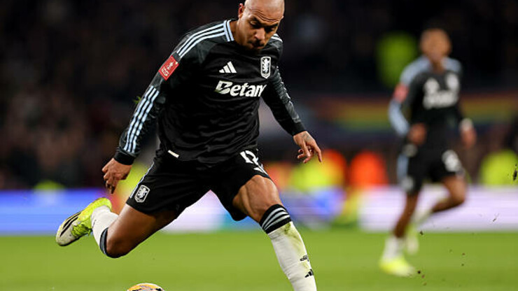 Приговор для Довбика? Рома подпишет нападающего из АПЛ