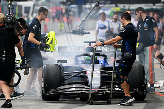 Бос команди Ф1: Це дійсно не хочеться бачити. Температура була понад 1000°C