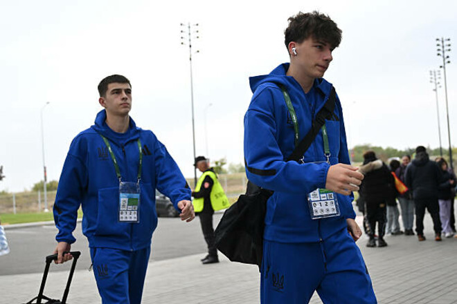 ВІДЕО. Збірна України U-19 прибула на матч з Іспанією