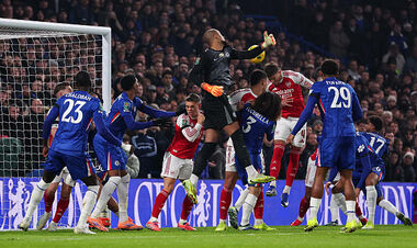 ВИДЕО. Арсенал забил быстрый гол Челси. Бен Уайт выиграл второй этаж