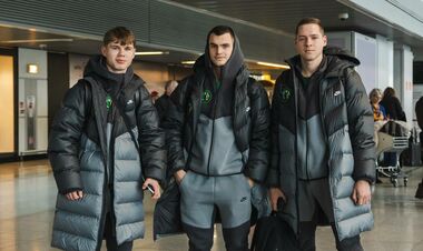 ФОТО. Полесье отправилось на сборы в Испанию по сложному маршруту