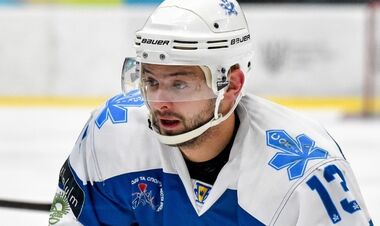 Нужна операция на мозге. Игроку Сокола стало плохо во время матча