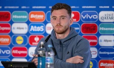 Робертсон здивував заявою: майбутнє у Ліверпулі під питанням