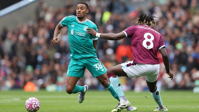 Ліверпуль – Бернлі. Дивитися онлайн. LIVE трансляція