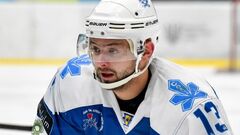 Нужна операция на мозге. Игроку Сокола стало плохо во время матча