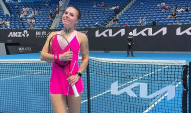 ВИДЕО. Дебют на Grand Slam: Олейникова потренировалась на Rod Laver Arena